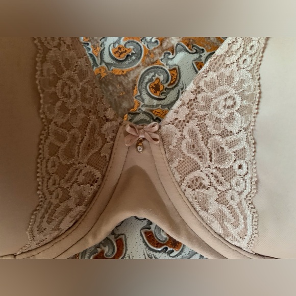 SOMA Embraceable Full Coverage Lace Trim Underwire Bra Size 36D Tan Beige 36 D - Picture 5 of 8